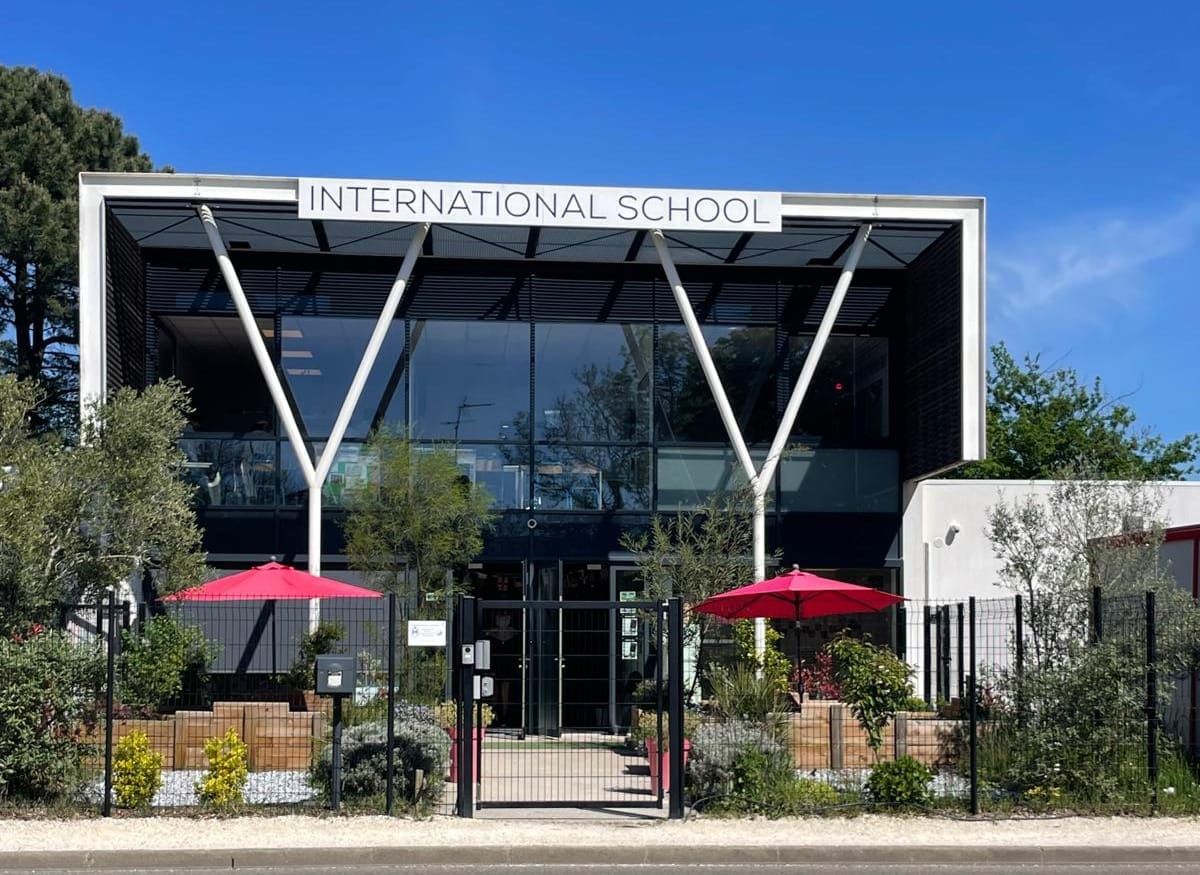 Students International School 33 Gradignan - International Bilingual School Bordeaux
