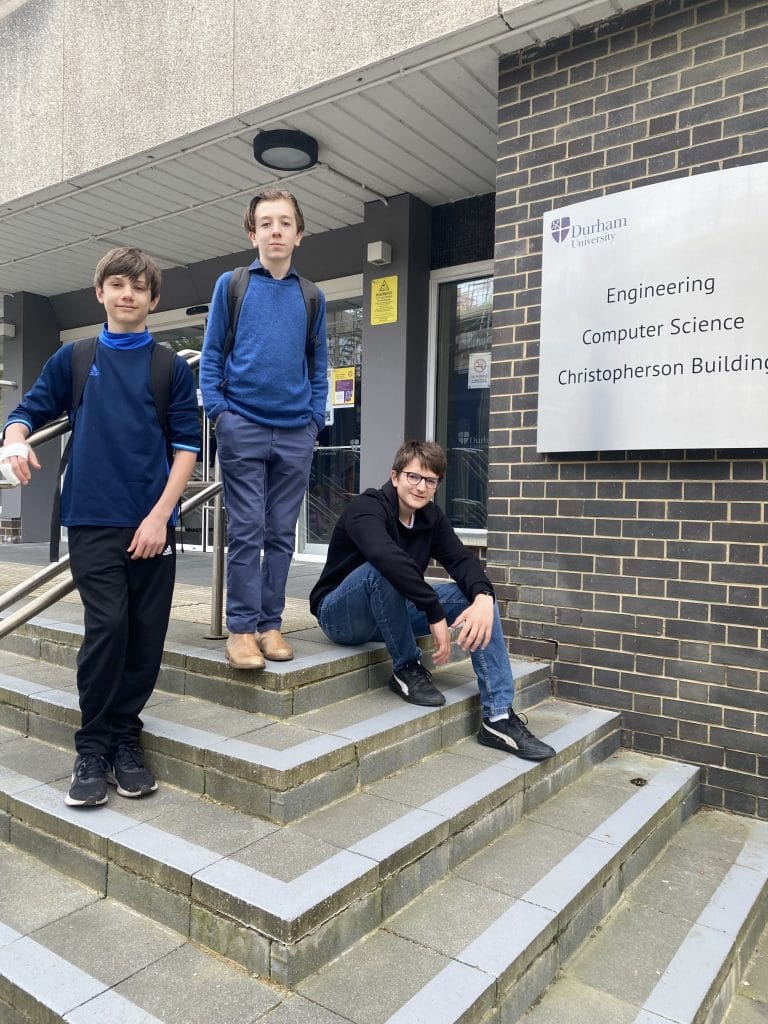 Post-bac guidance at IS33