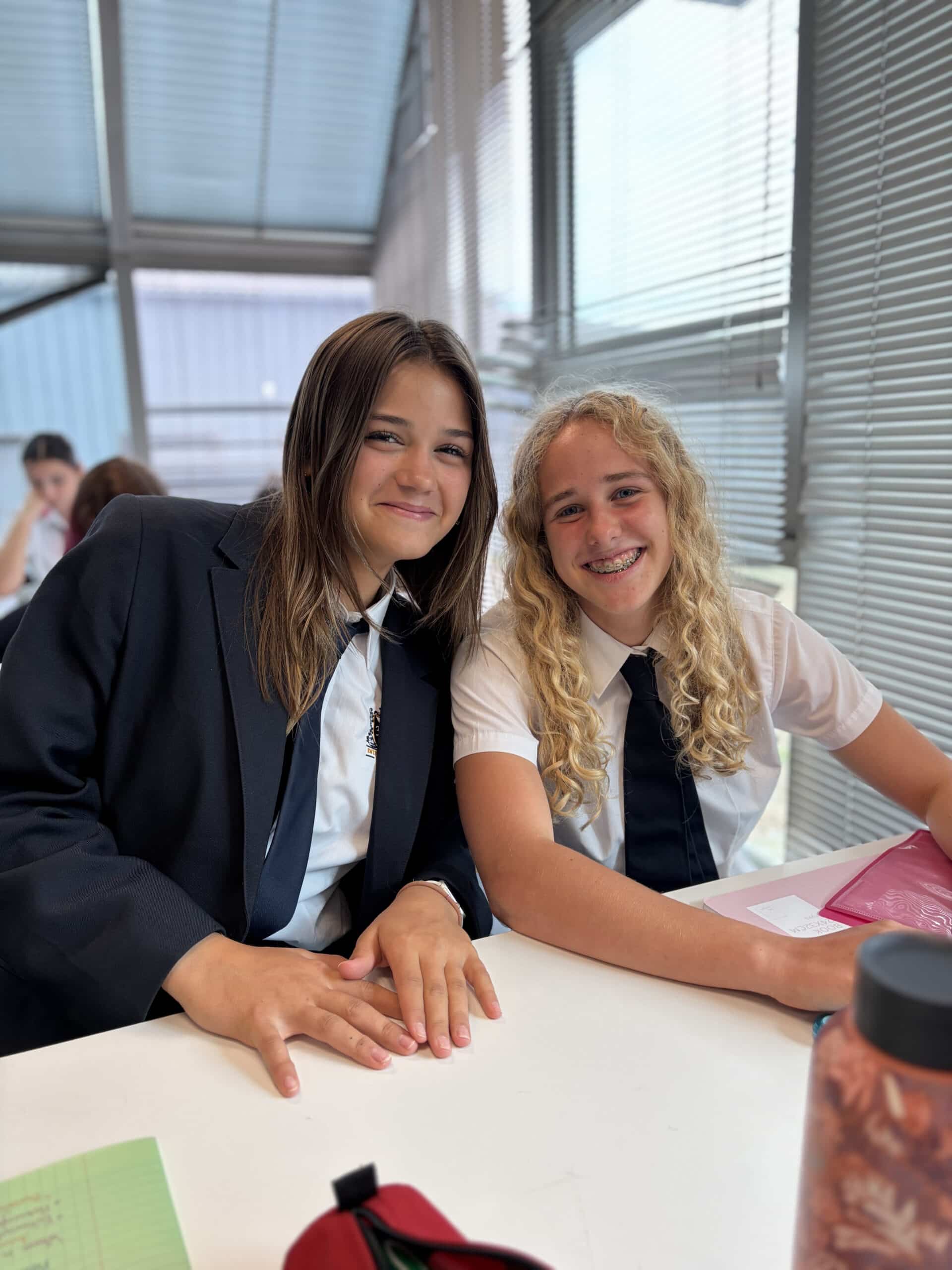 Équipe pédagogique et direction d'International School 33 à la rentrée 2026-2027